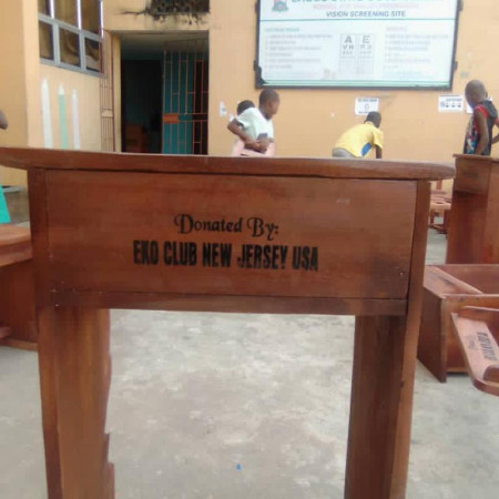school chairs and tables